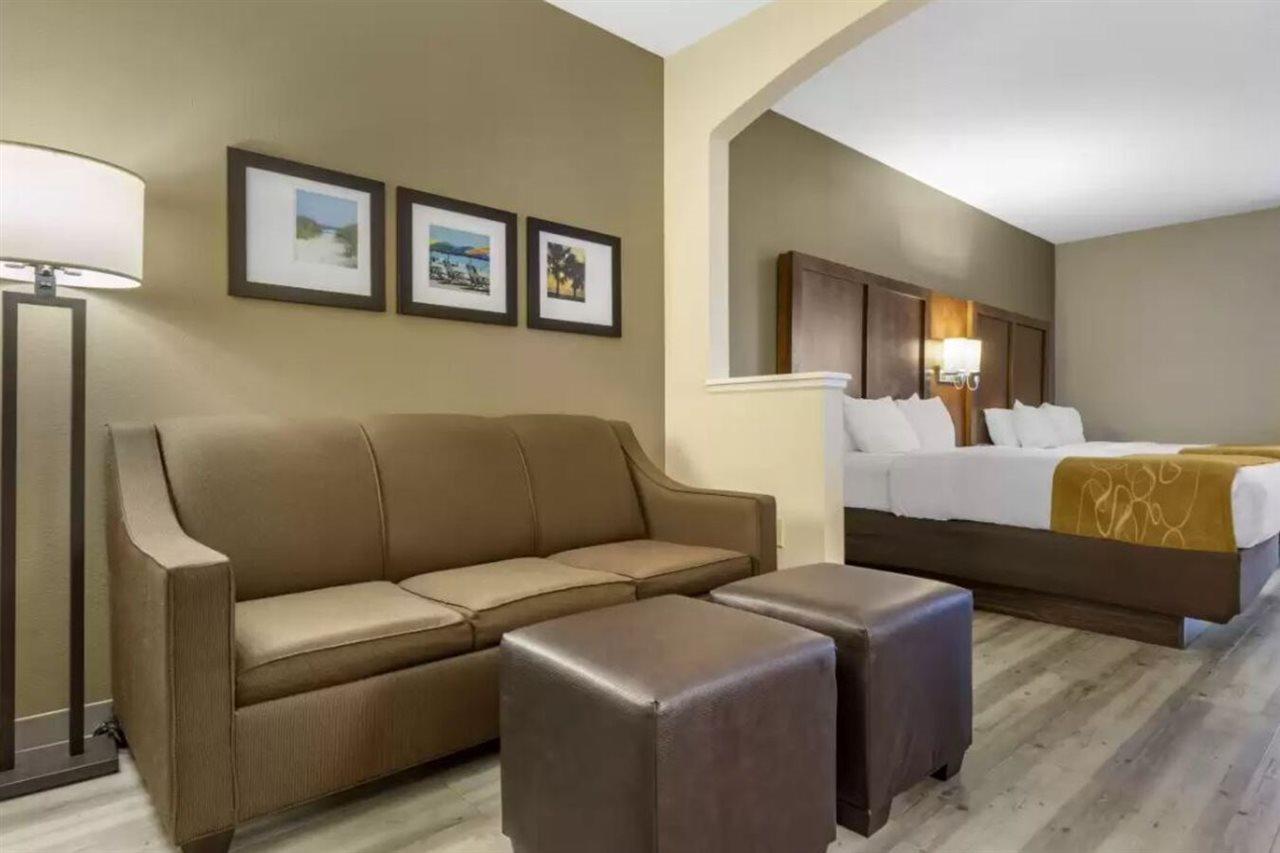 คอมฟอร์ต สวีท เมอร์เทิลบีช เซ็นทรัล Hotel ภายนอก รูปภาพ